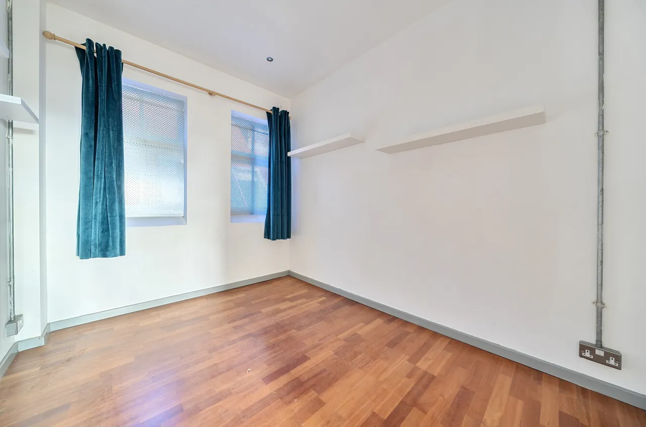 Lansdowne Drive, London, E8, photo 11
