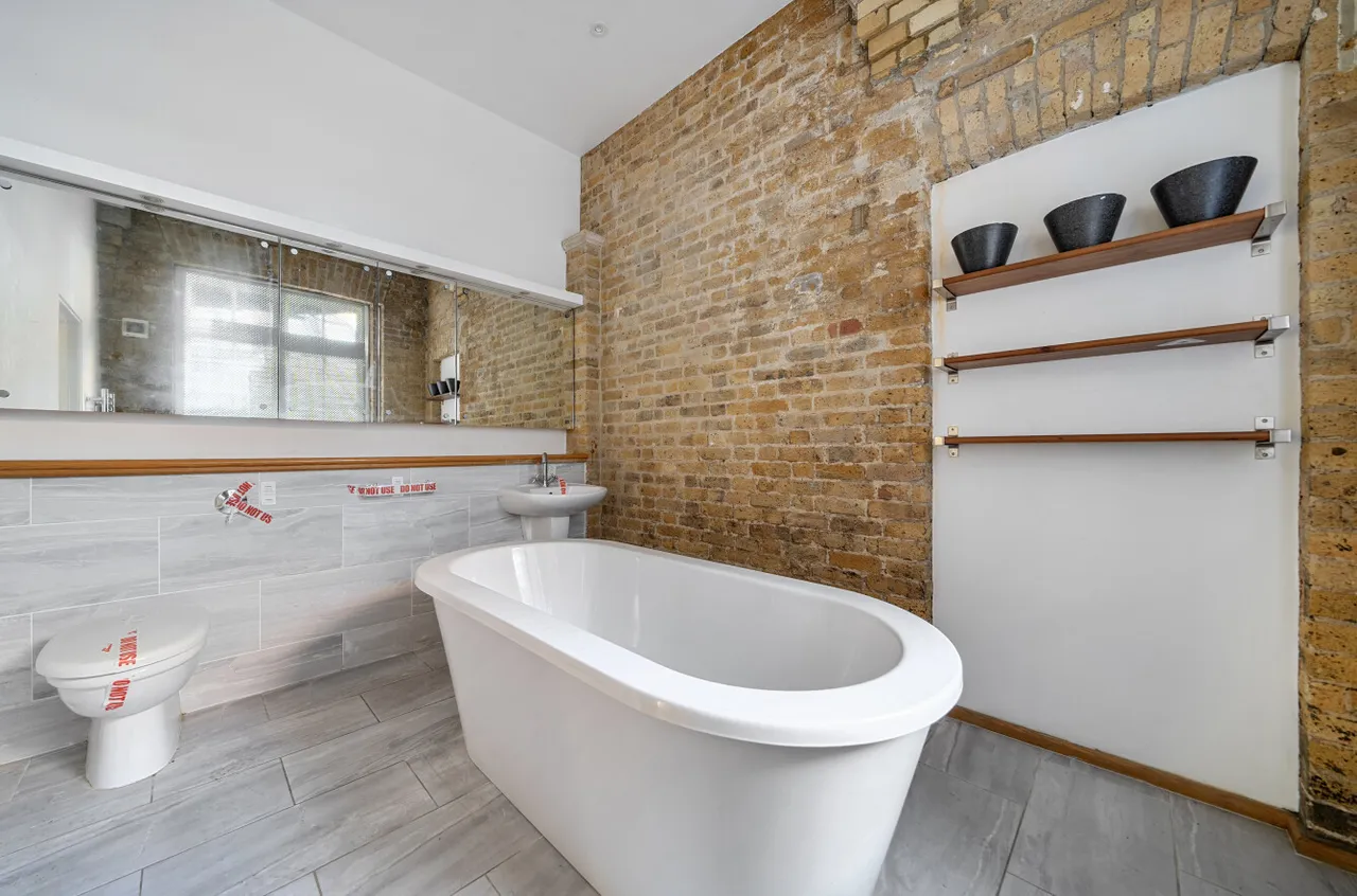 Lansdowne Drive, London, E8, photo 22
