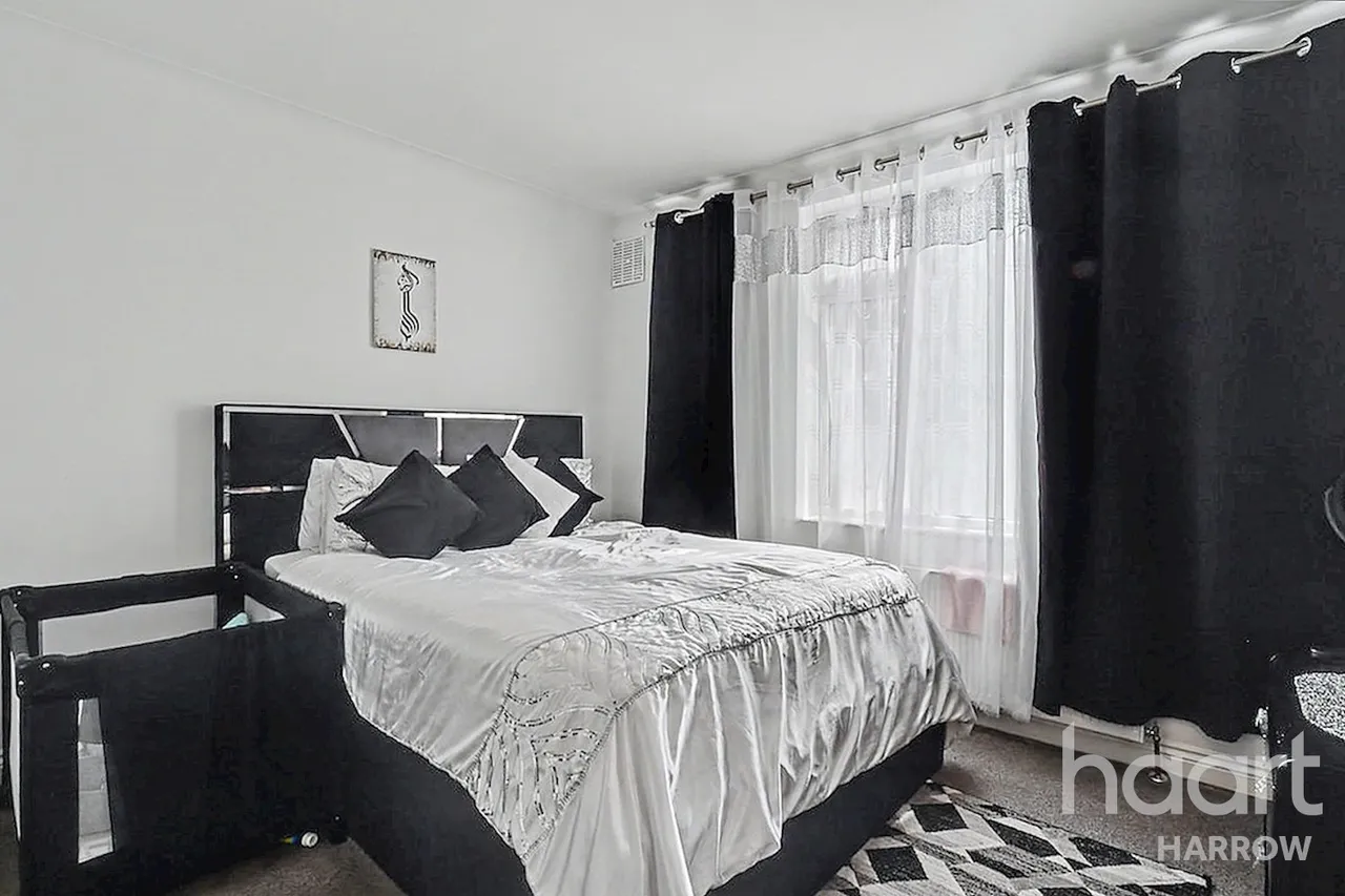 Honeypot Lane, Stanmore, HA7, photo 5