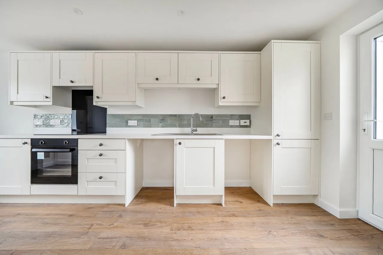 Annaly Road, Cheddar, BS27, photo 7