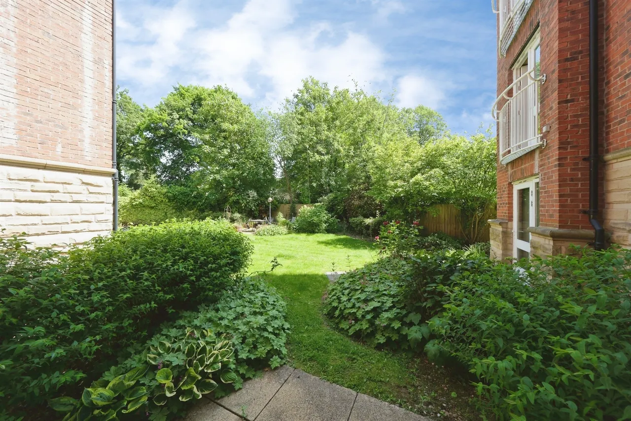 Kedleston Close, Belper, DE56, photo 14