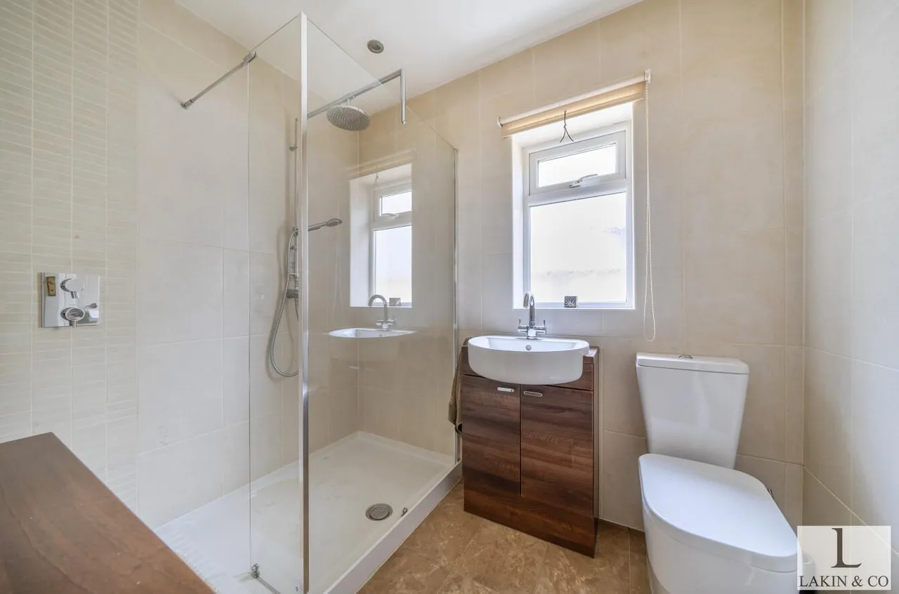 Hercies Road, Hillingdon, UB10 9NB, photo 15