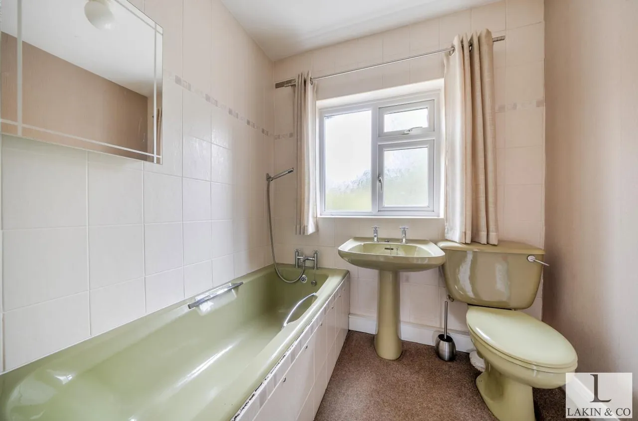 Hercies Road, Hillingdon, UB10 9NB, photo 14