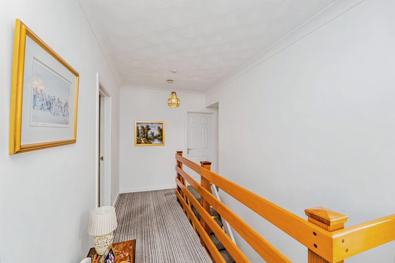 Adrian Close, Porthcawl, CF36, photo 11