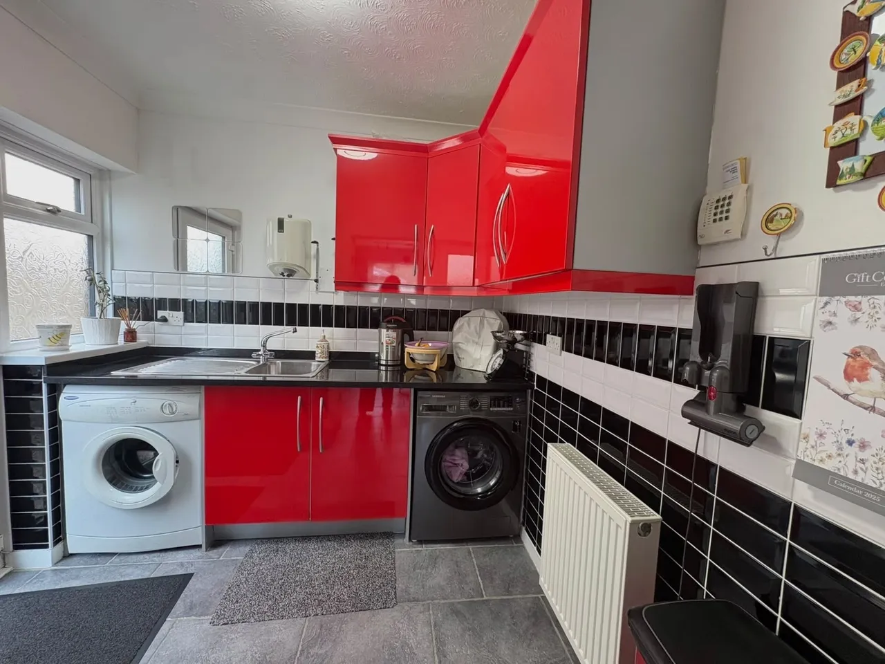 Adrian Close, Porthcawl, CF36, photo 21