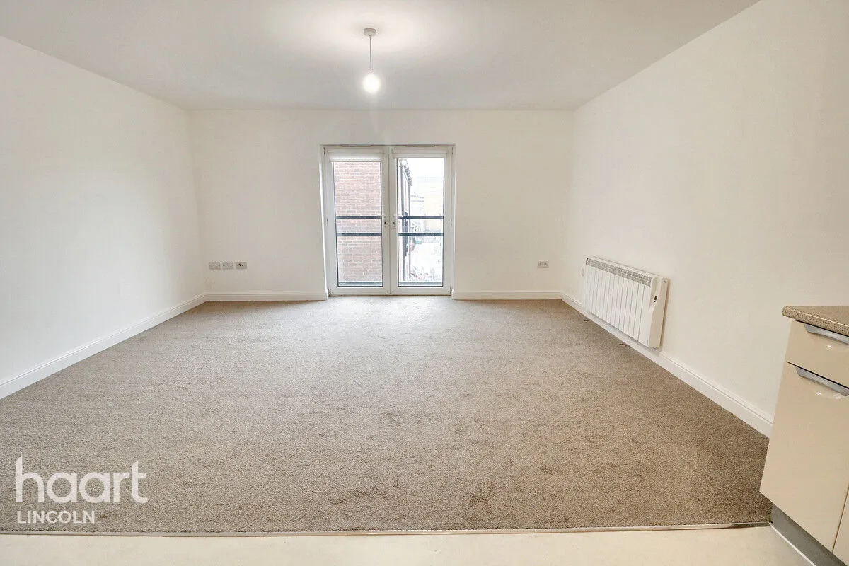 Riverside Drive, Lincoln, LN5, photo 5