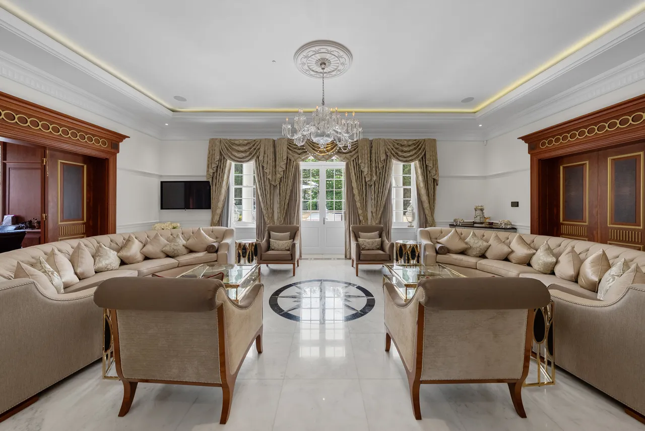 Stayne End, Virginia Water, GU25, photo 7