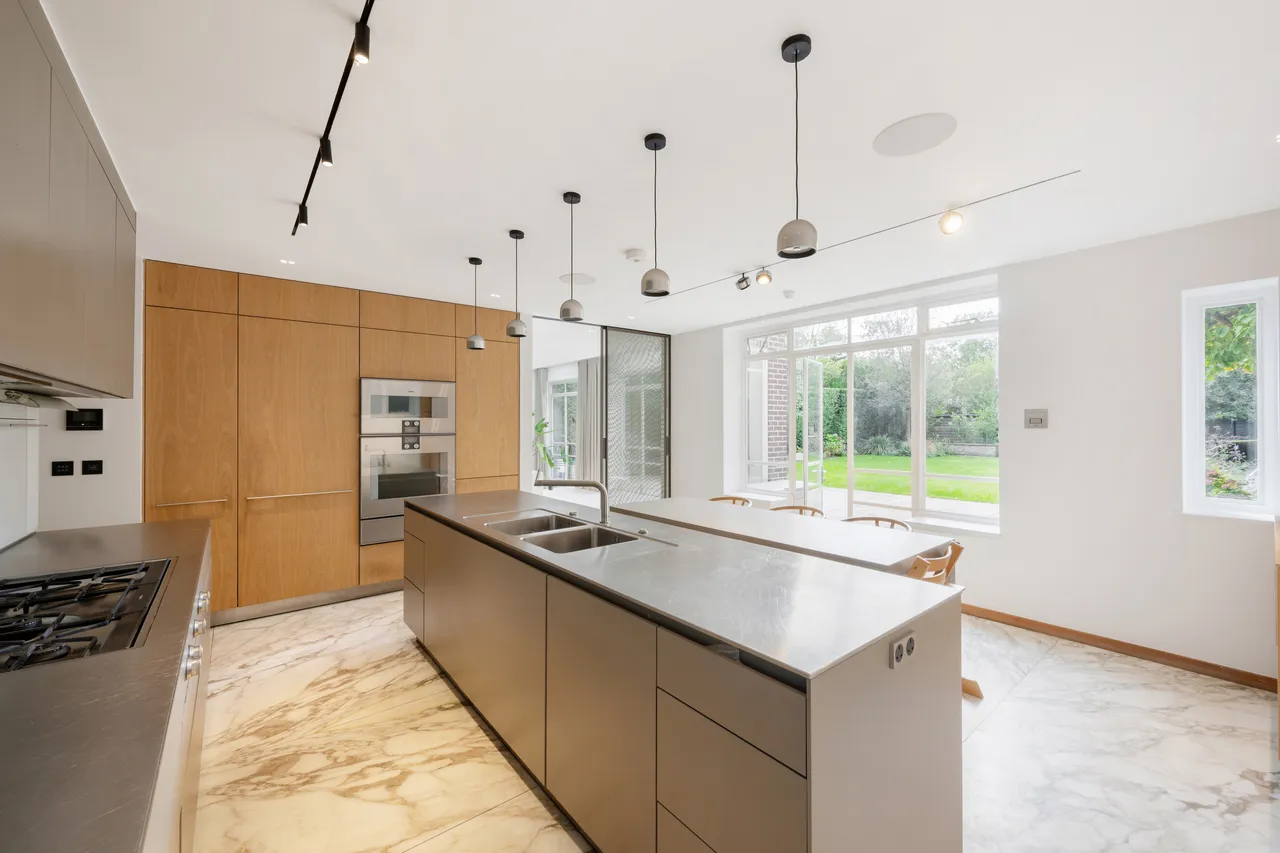 Norrice Lea, London, N2, photo 11