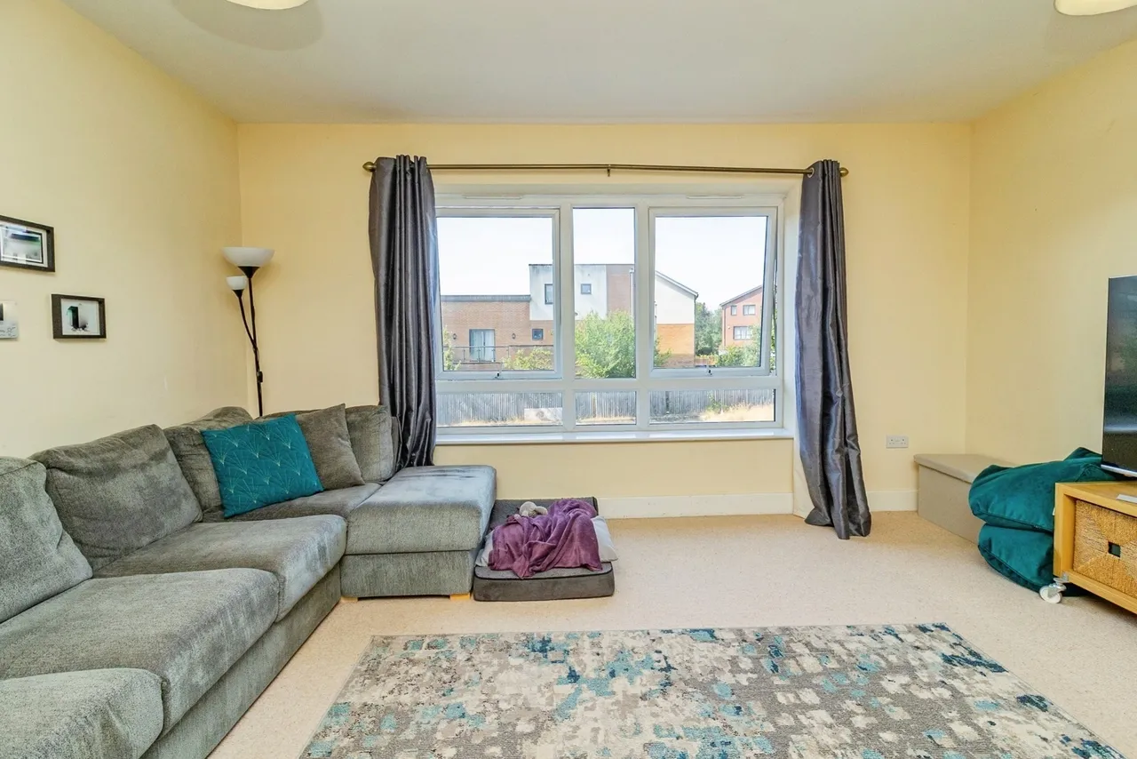 The Martlet, Ashland, Milton Keynes, Buckinghamshire, MK6, photo 5