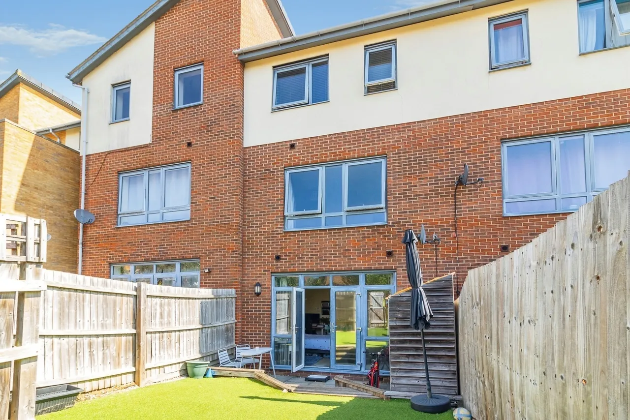 The Martlet, Ashland, Milton Keynes, Buckinghamshire, MK6, photo 18