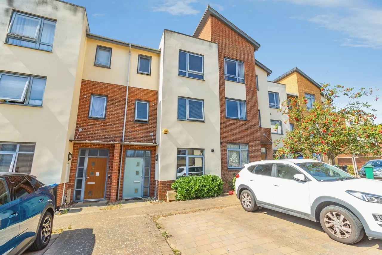 The Martlet, Ashland, Milton Keynes, Buckinghamshire, MK6, photo 20