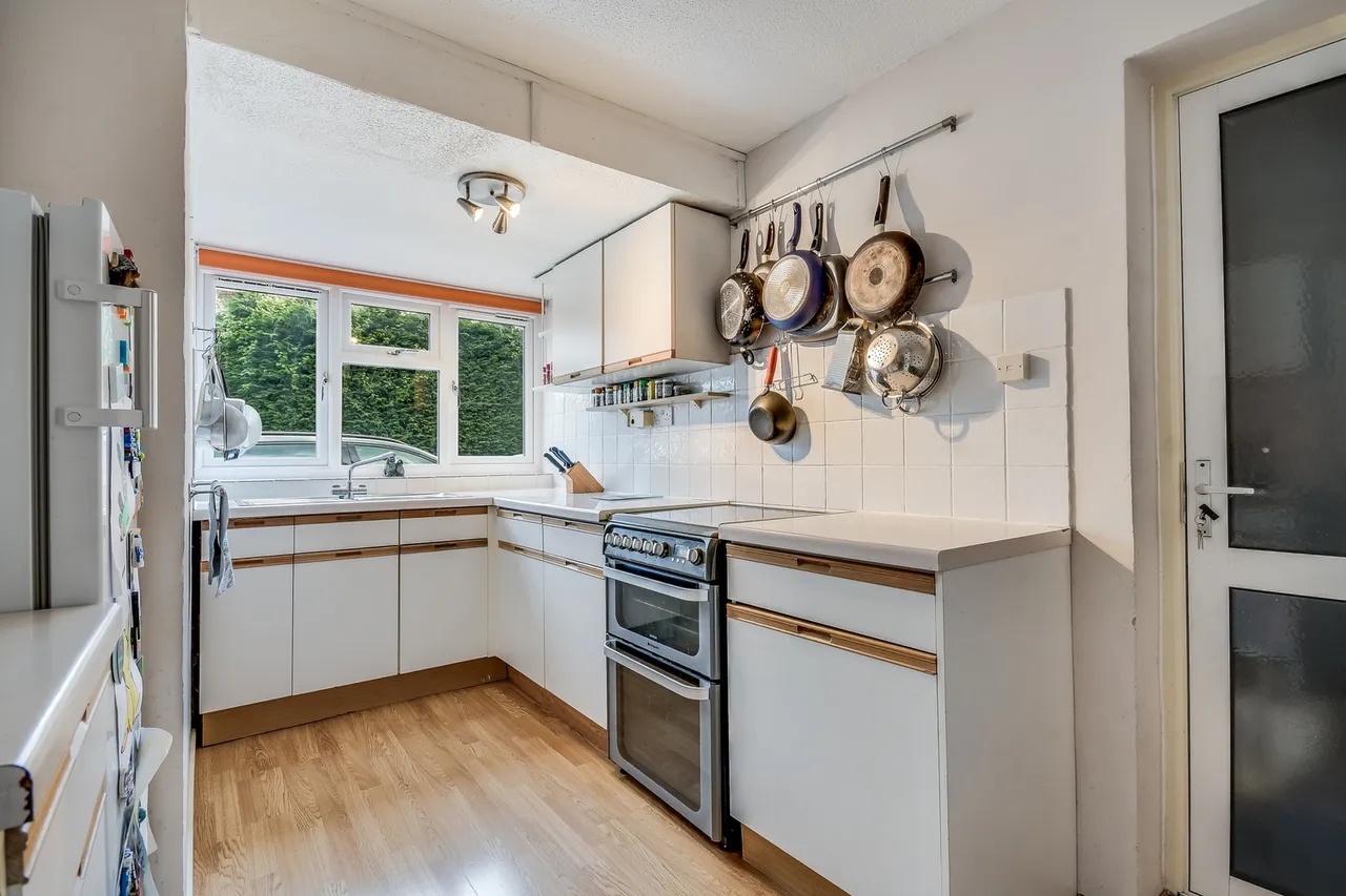 34 New England Close, Bicknacre, Chelmsford, Essex, CM3 4XA, photo 5