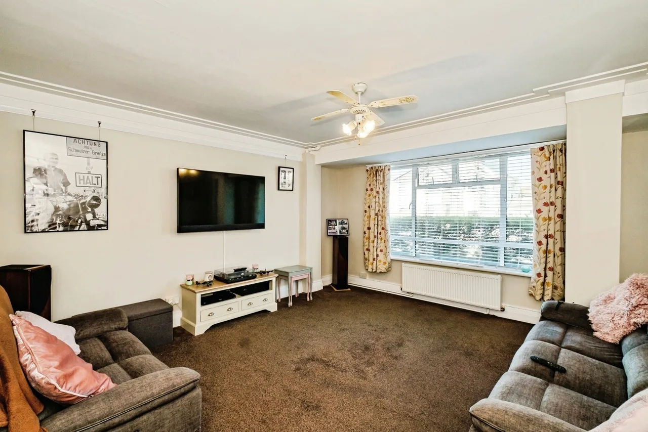 Brighton Road, Worthing, BN11, photo 6
