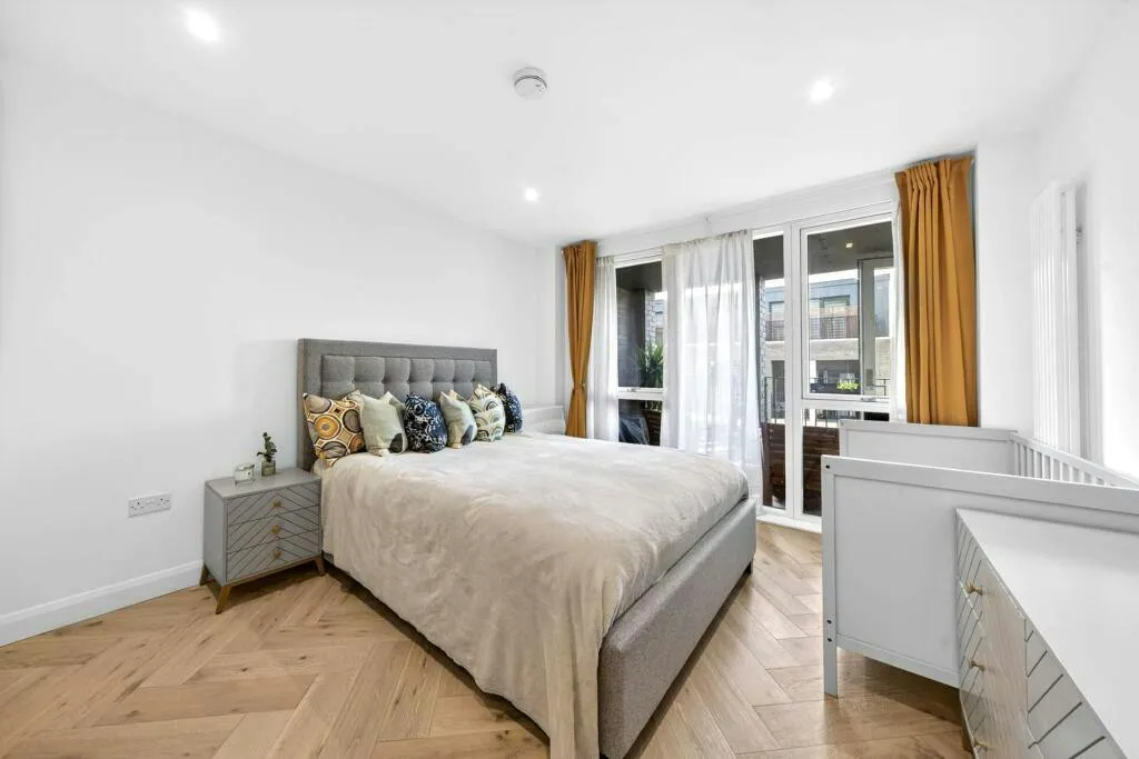 Ravensbury Terrace, London, SW18, photo 6