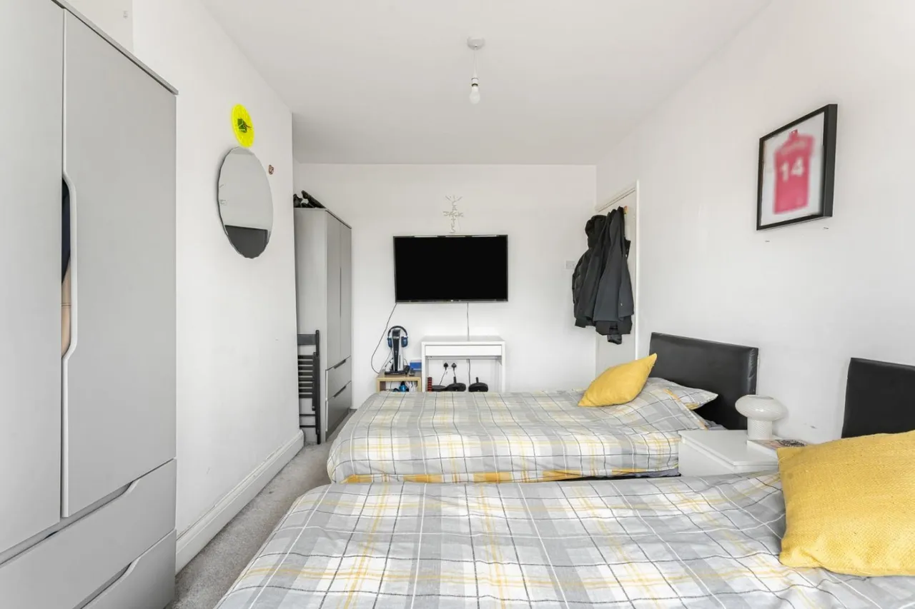 Southern Way, Romford, RM7, photo 19