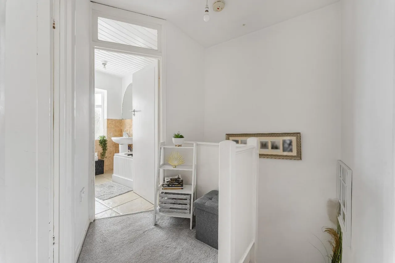 Southern Way, Romford, RM7, photo 10