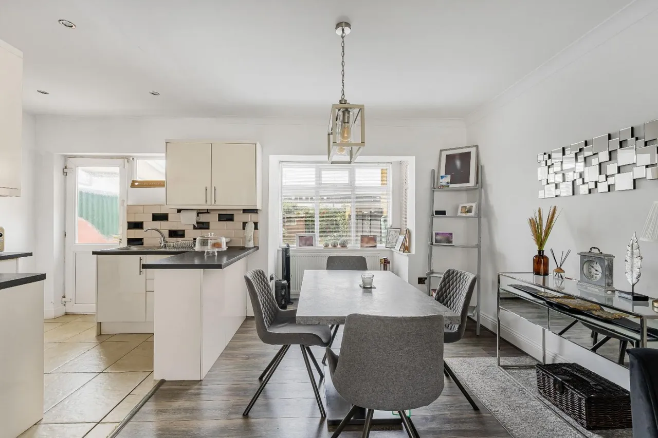 Southern Way, Romford, RM7, photo 5