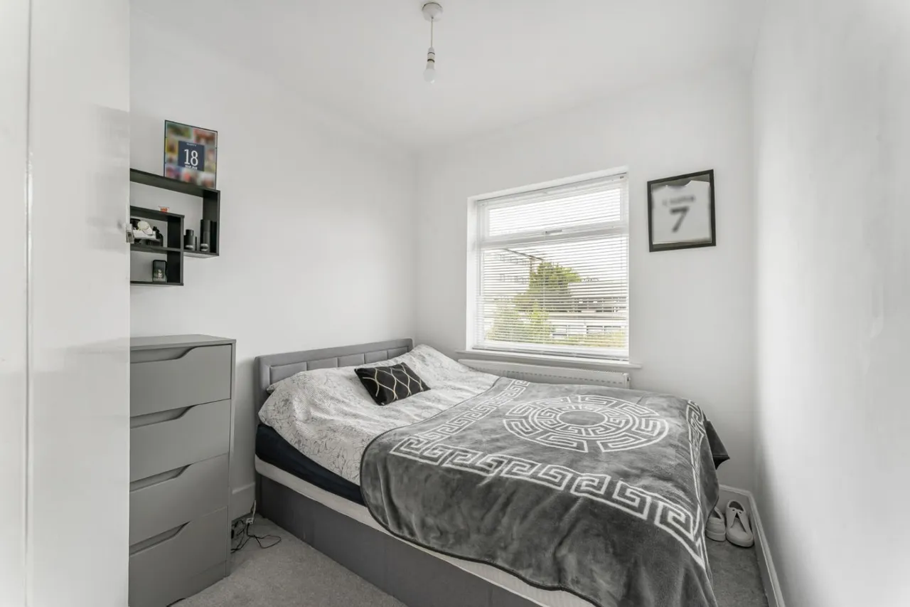 Southern Way, Romford, RM7, photo 17