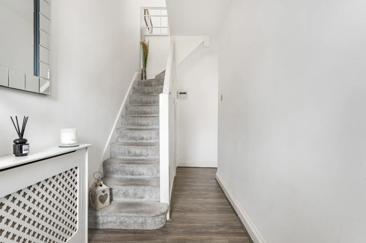 Southern Way, Romford, RM7, photo 9