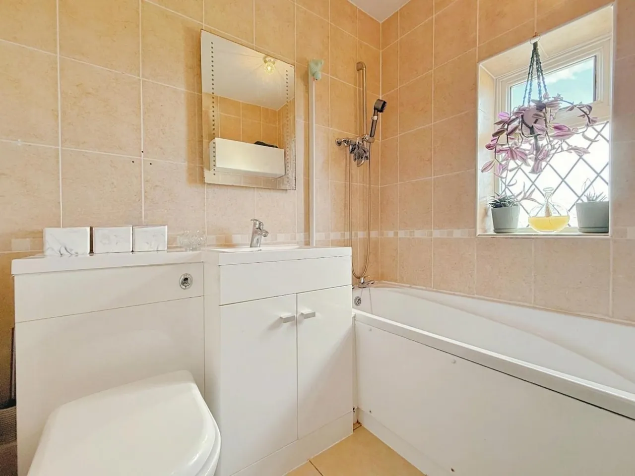 Owlcotes Road, Pudsey, LS28, photo 8