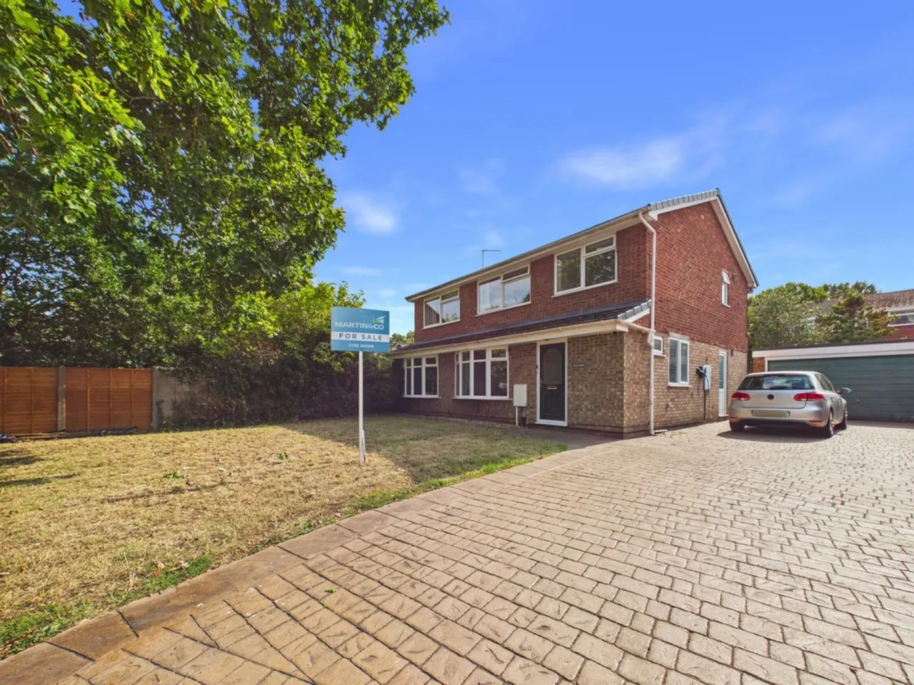 4 bed house for sale, Swallowdale, Wildwood, ST17