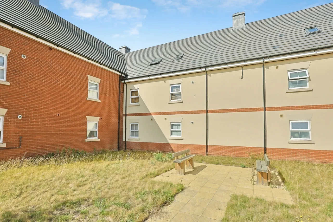 Turner Crescent, Postwick, Norwich, Norfolk, NR13, photo 12
