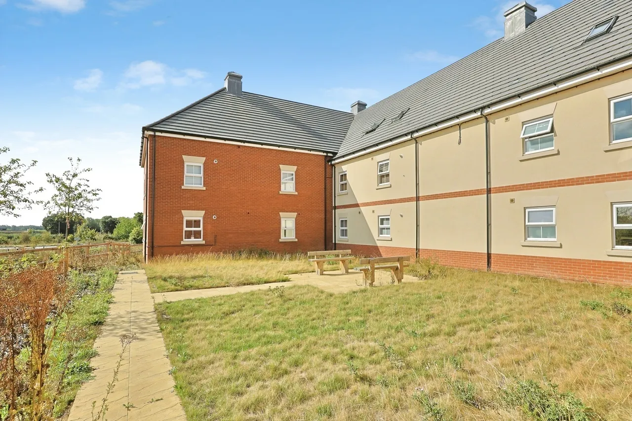 Turner Crescent, Postwick, Norwich, Norfolk, NR13, photo 13