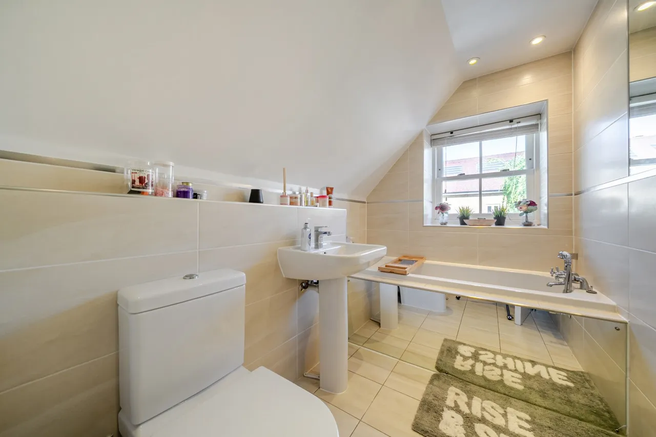 Jepson Drive, Dartford, DA2, photo 8