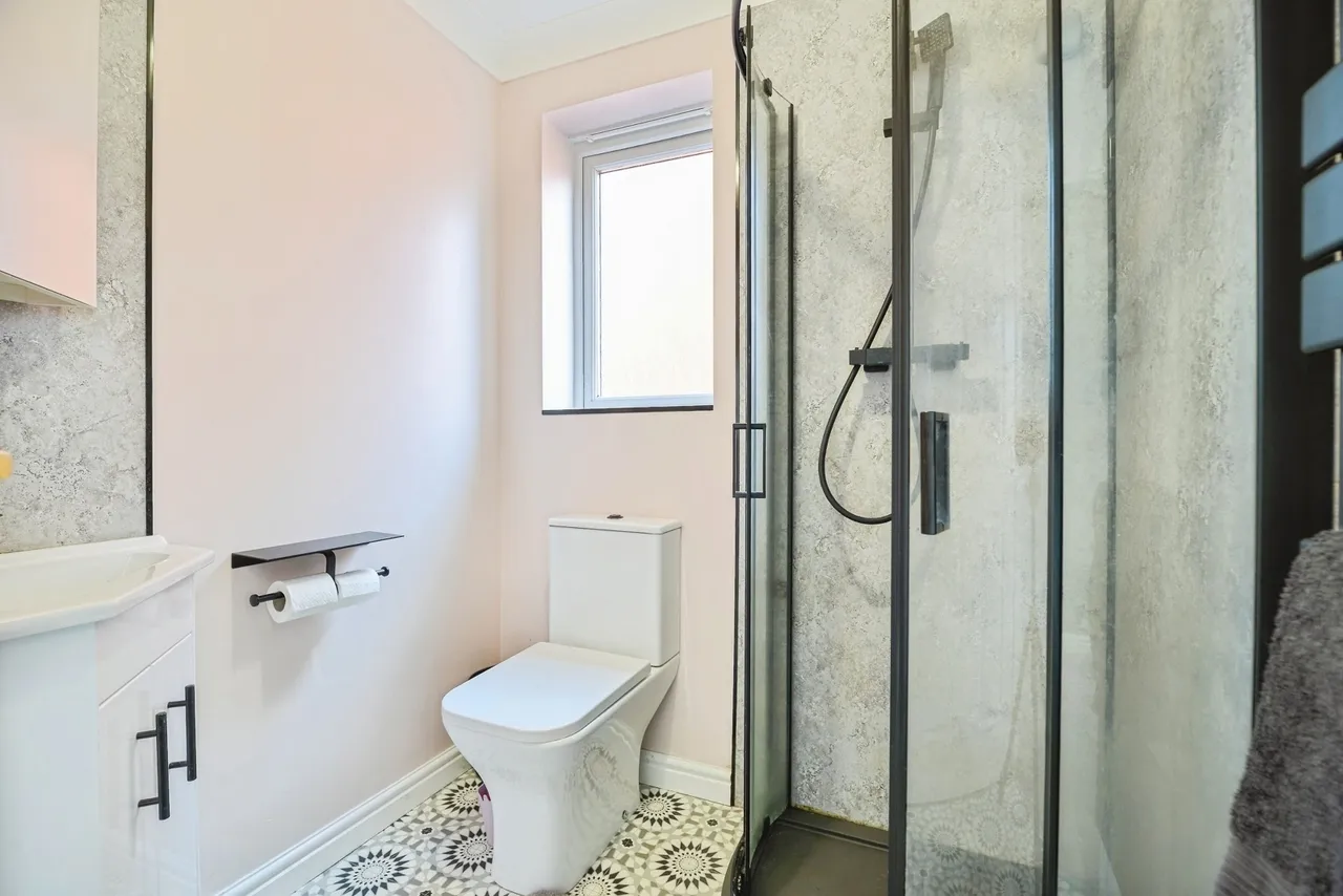 Tenby Road, Redcar, North Yorkshire, TS10, photo 8