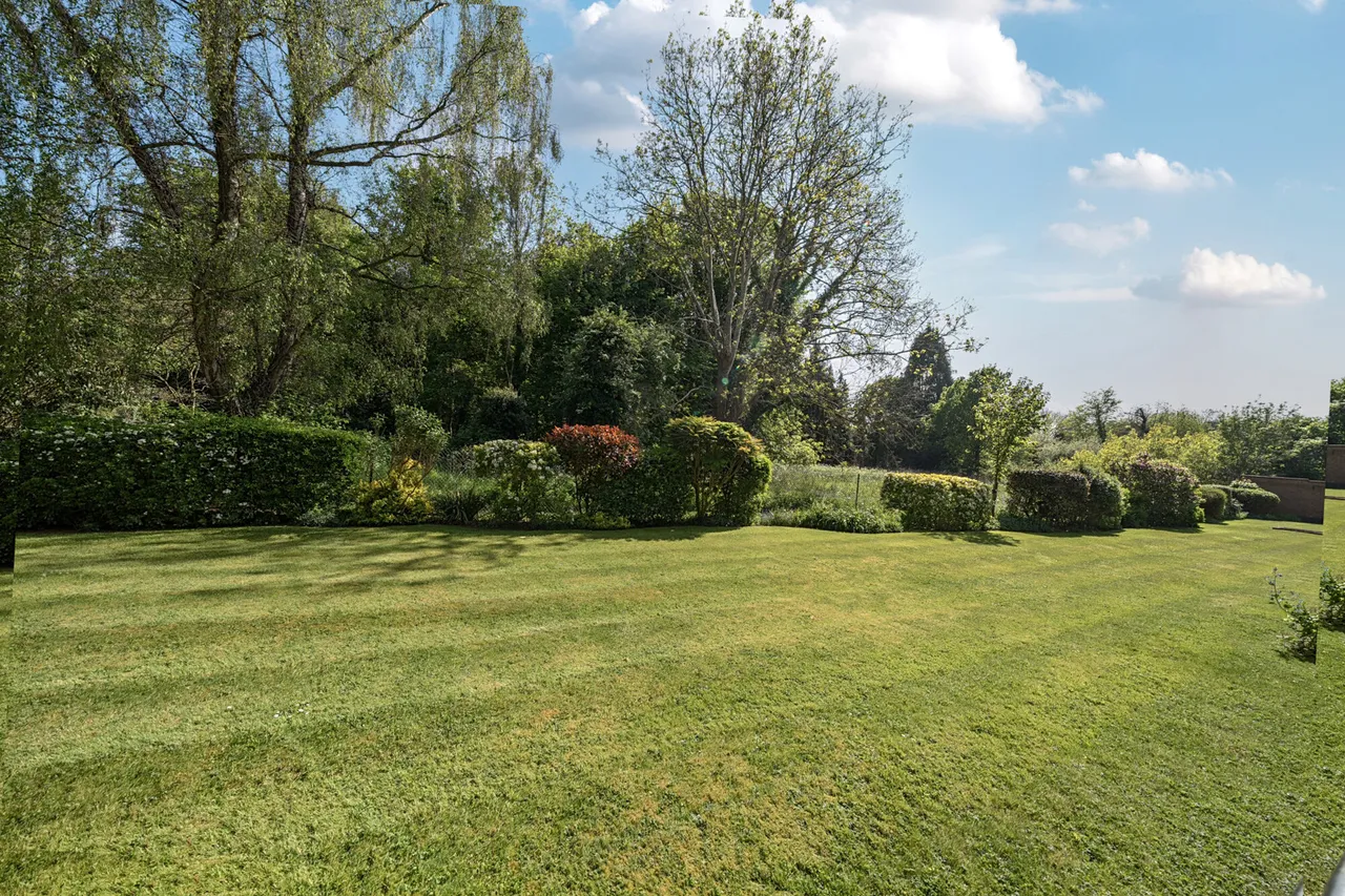 Bury Meadows, Rickmansworth, WD3, photo 13