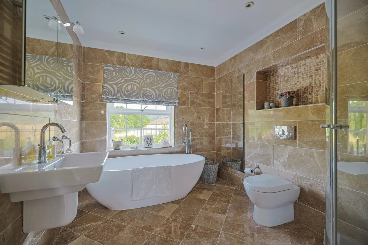 Golden Grove, Carmarthen, SA32, photo 21