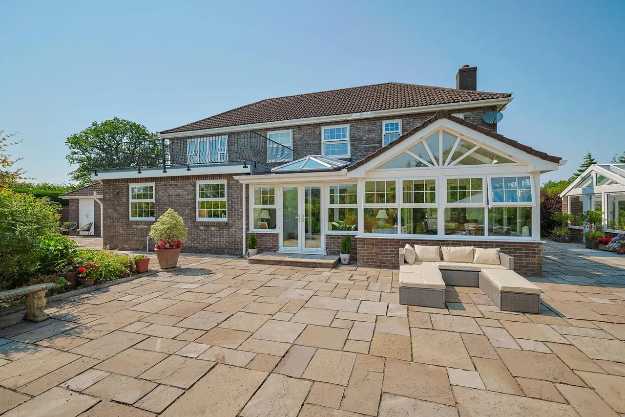 Golden Grove, Carmarthen, SA32, photo 41