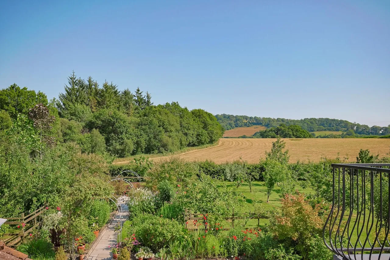 Golden Grove, Carmarthen, SA32, photo 4