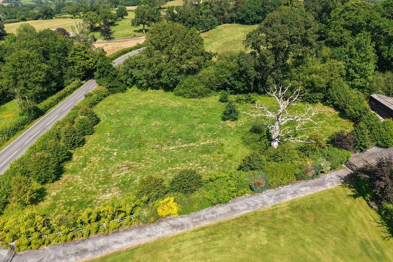Golden Grove, Carmarthen, SA32, photo 32