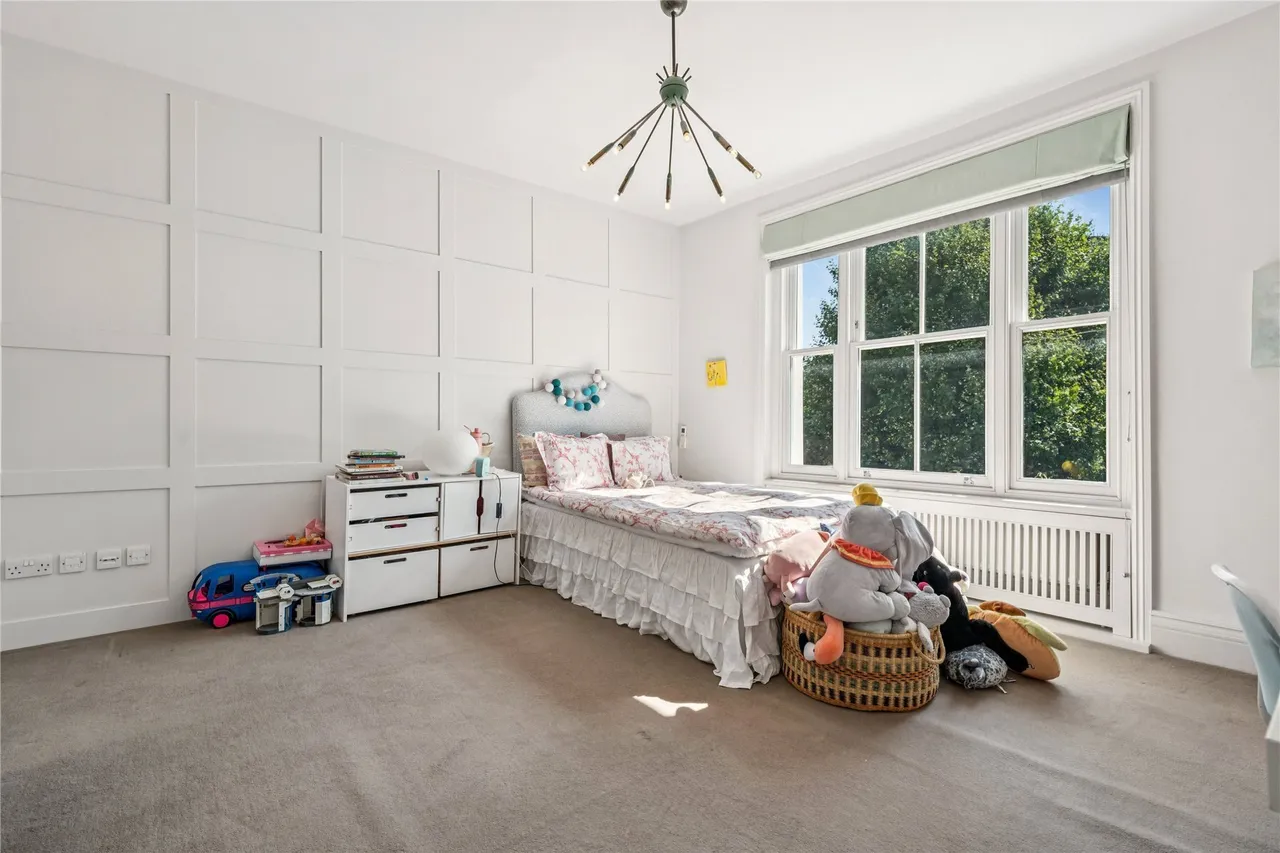 Russell Road, London, W14, photo 11