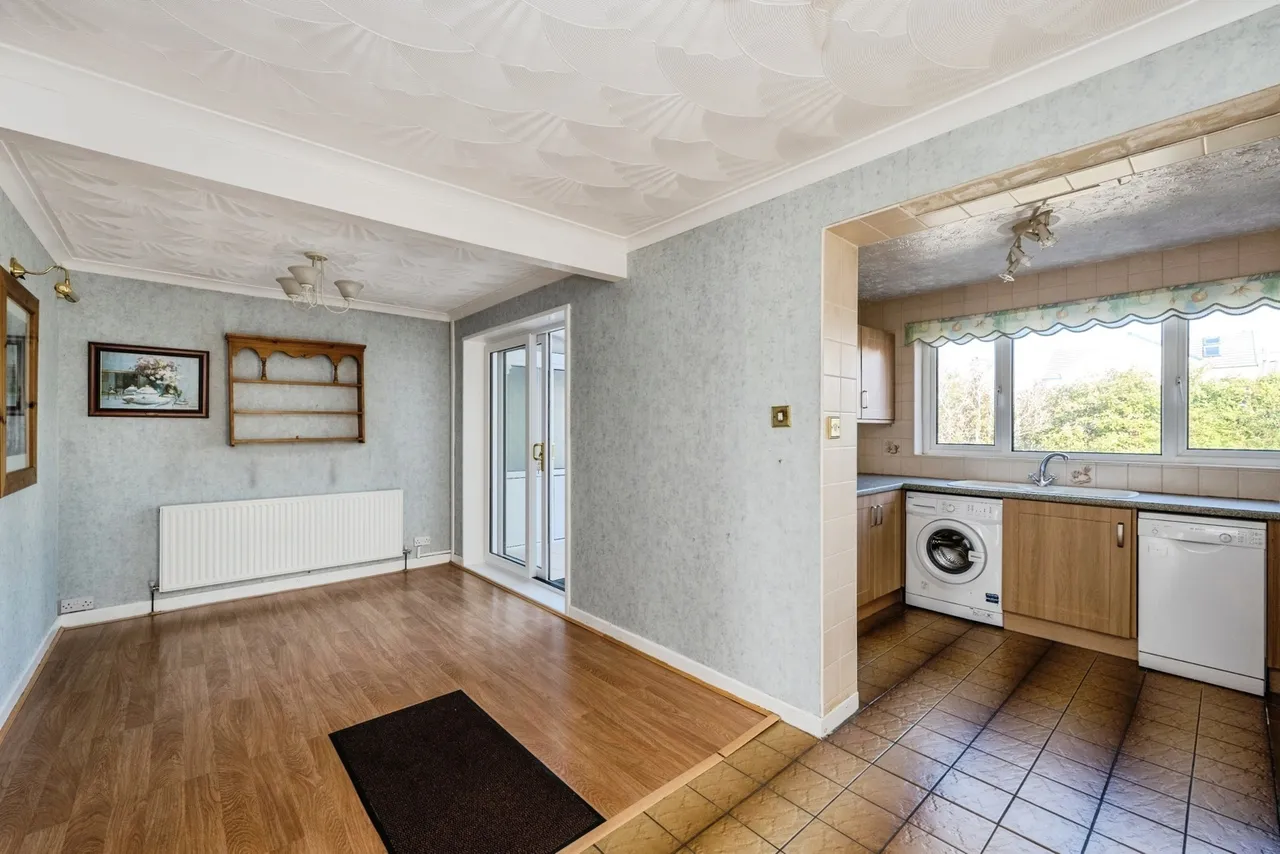 Heol Pen Y Scallen, Loughor, SA4, photo 9