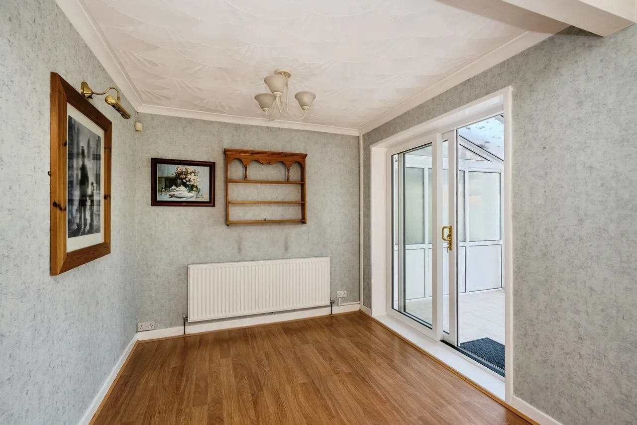 Heol Pen Y Scallen, Loughor, SA4, photo 8