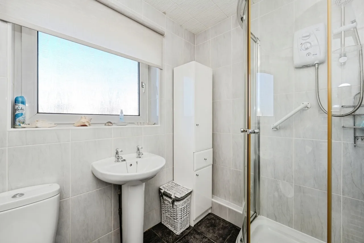 Heol Pen Y Scallen, Loughor, SA4, photo 21