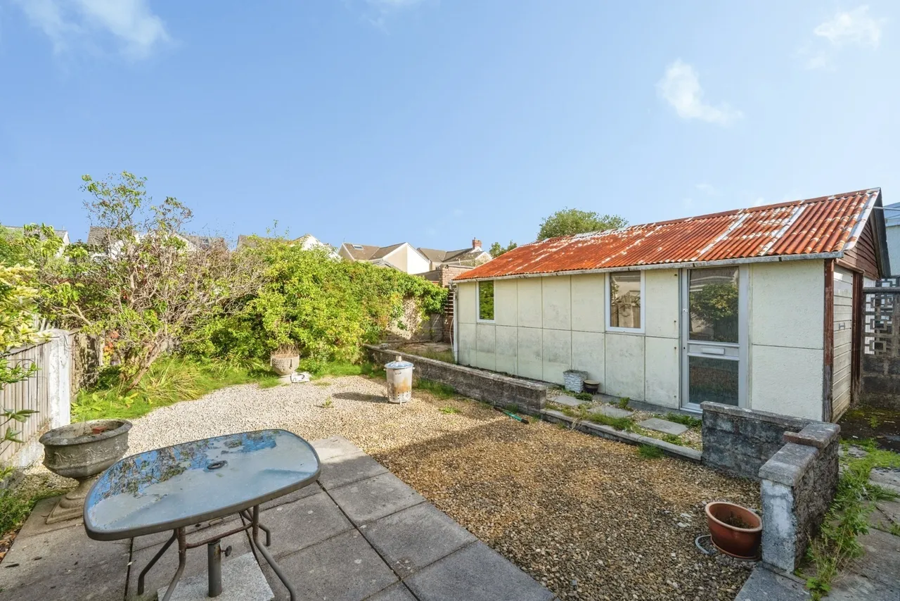 Heol Pen Y Scallen, Loughor, SA4, photo 23