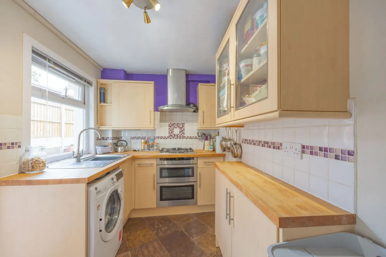 Portman Street, Taunton, TA2, photo 4