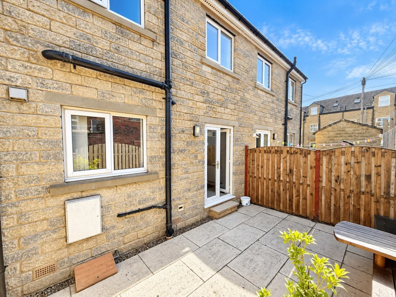Prospect Villas, Cleckheaton, BD19, photo 9
