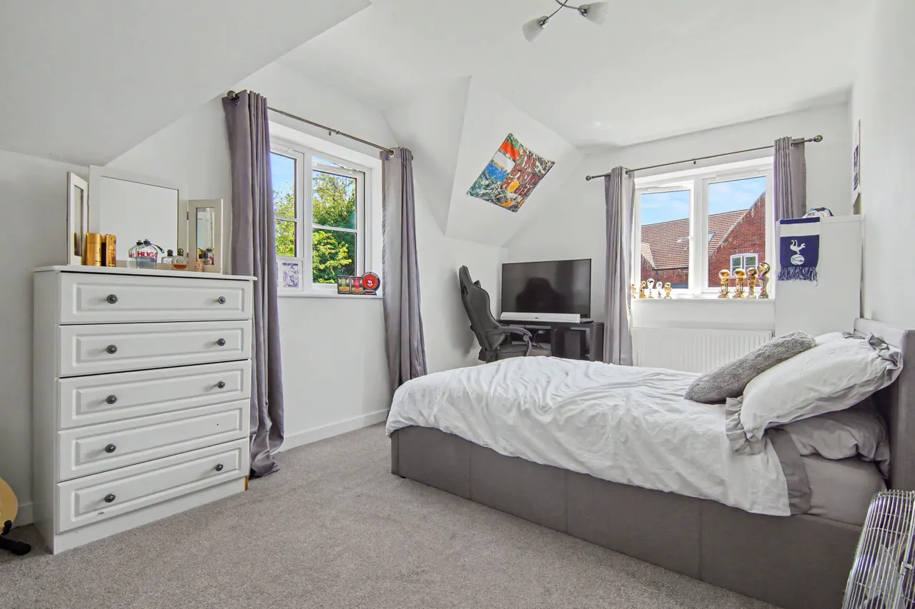 Chapel Gardens, Allesley, CV5, photo 26