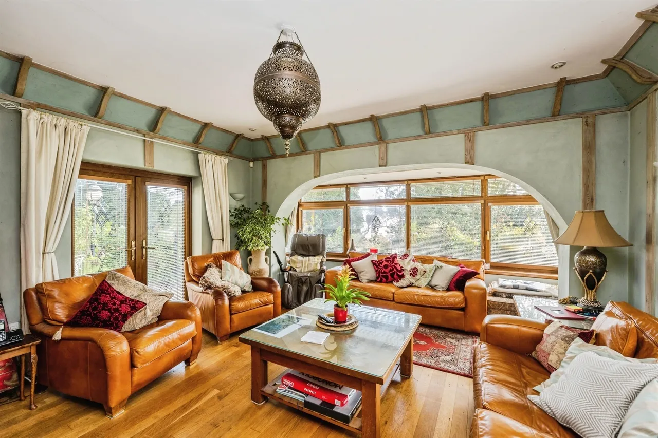 Clydach Road, Swansea, SA6, photo 4