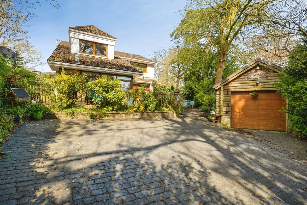 4 bed house for sale, Clydach Road, Swansea, SA6