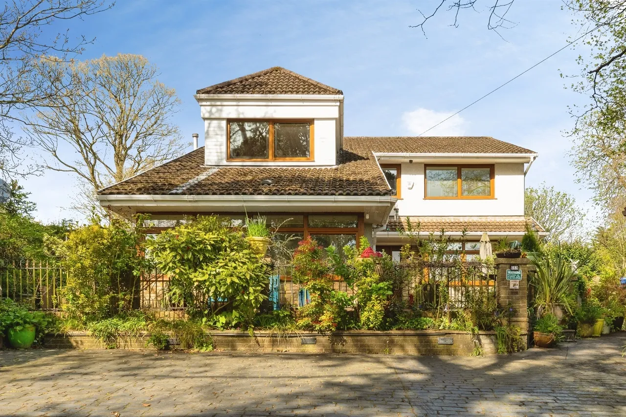 Clydach Road, Swansea, SA6, photo 2