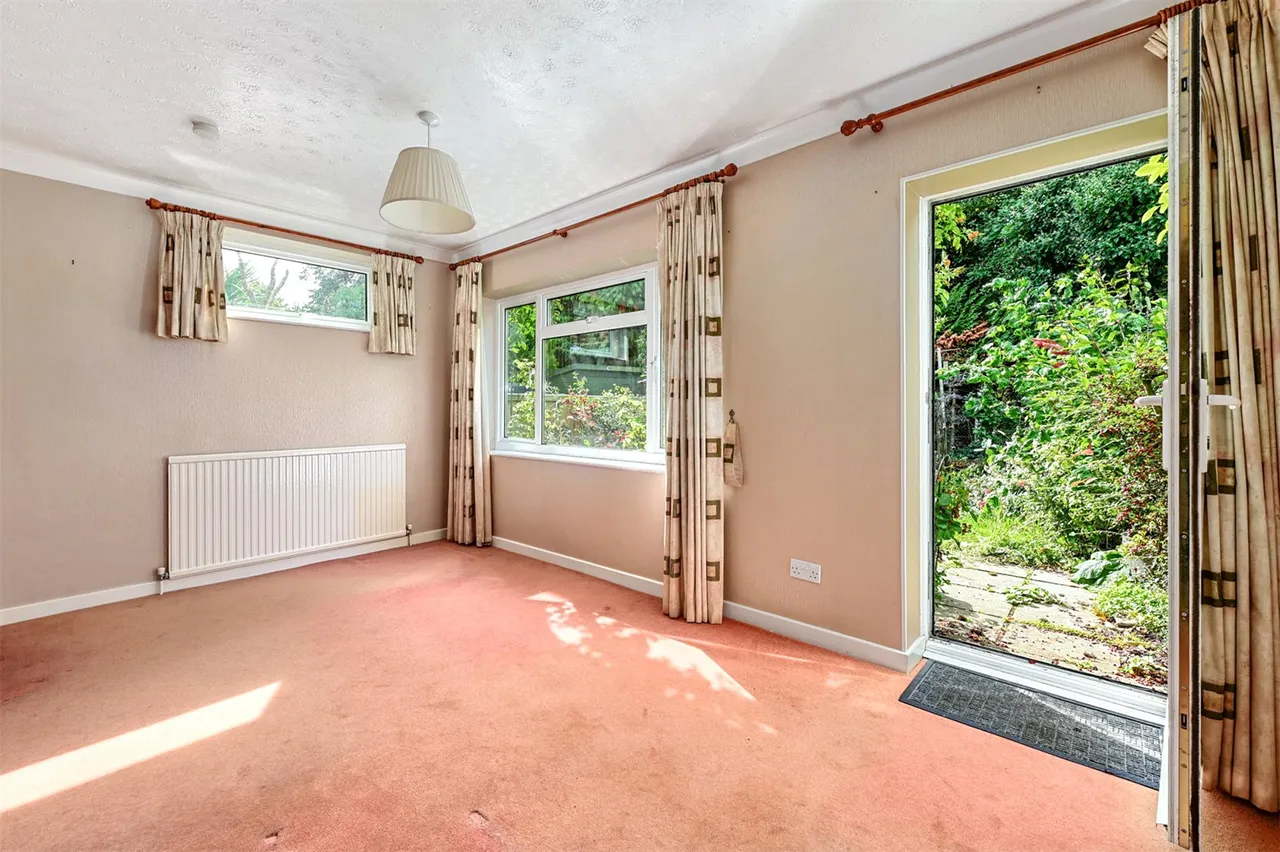 Northfield Close, Church Crookham, Fleet, Hampshire, GU52 6EE, photo 3