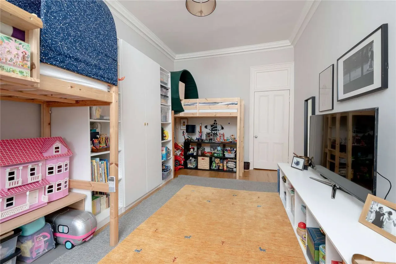 Royal Crescent, New Town, EH3, photo 14