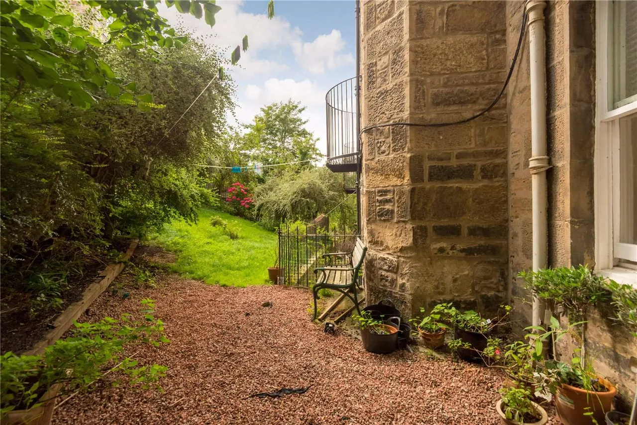Royal Crescent, New Town, EH3, photo 15