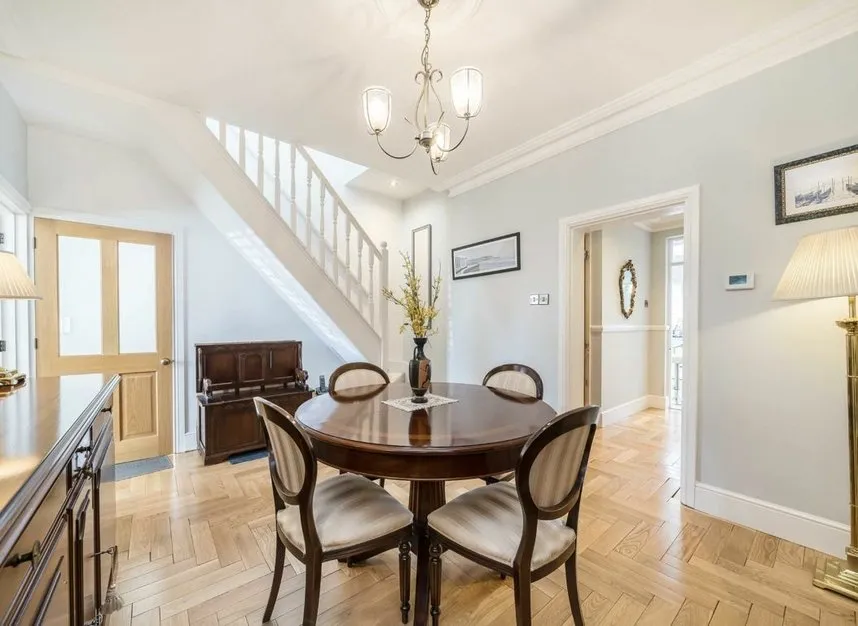 Linden Way, Shepperton, TW17, photo 5