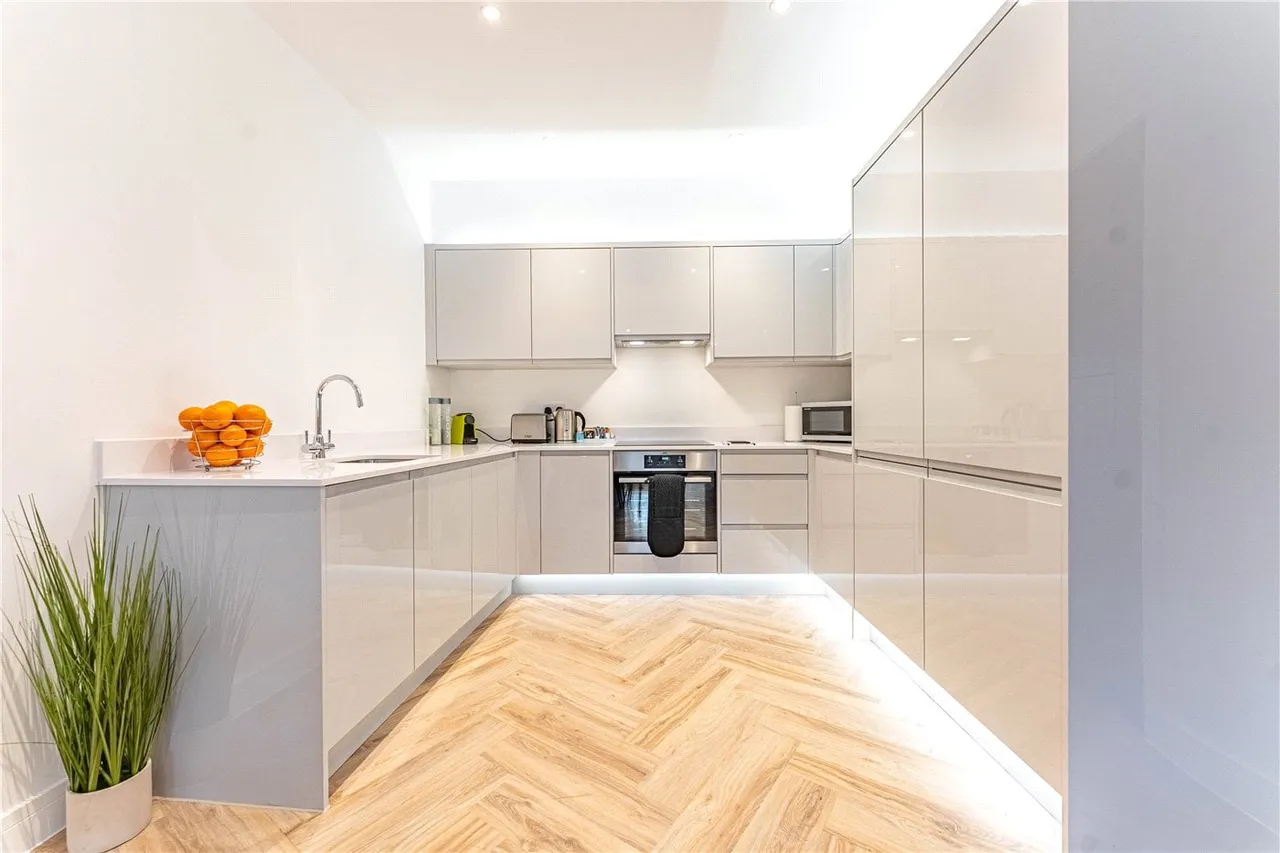 Wellington House, London Street, Reading, RG1, photo 2